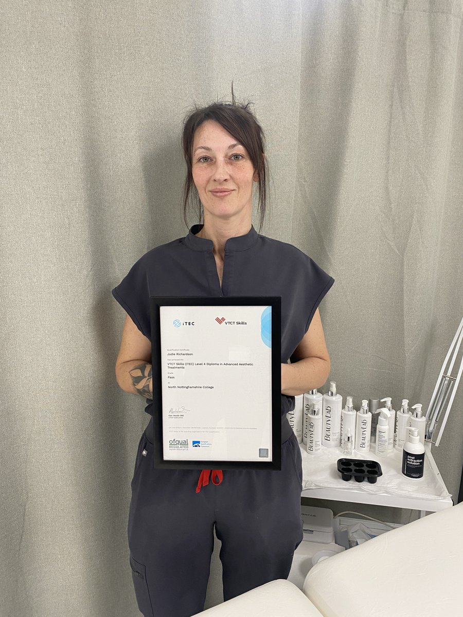 North Notts College tweet media