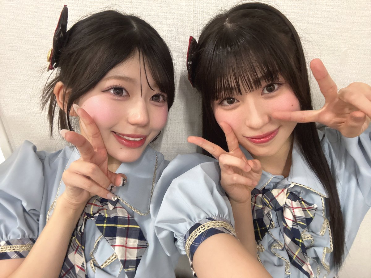 HKT48_ayn141's tweet photo. #山川万里愛生誕祭2025 ありがとうございました🐱

司会をさせて頂きました！
年長組としてもっともっとまりあの支えになれるように、頼もしい存在になるのでこれからもたくさん頼ってください✊🏻

まりあの温かい雰囲気が大好きだよ💕

改めて20歳おめでとう㊗️

 #アイドル #HKT48 #逆上がり公演 https://t.co/1HoqJiVR0l