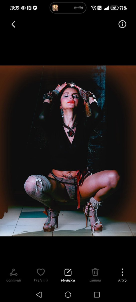 GinevraDegli's tweet image. Every moment is the right one🍾
#TimeToUnite  #italianwoman
#loveis #iam #strikeaPose
#Velkomst26 #ginevra #why
#outfit #faschion #sensual #sensualwoman #CANDYBOMB
#makeloveonwar