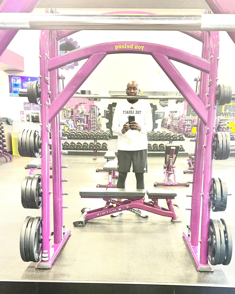 Robbie Valentine tweet media