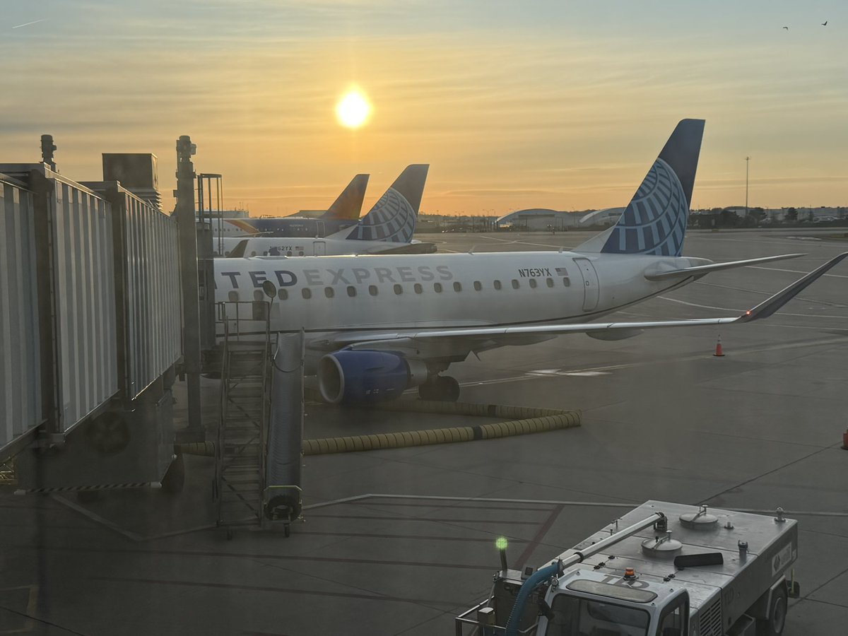 Blake Scholl 🛫 tweet media