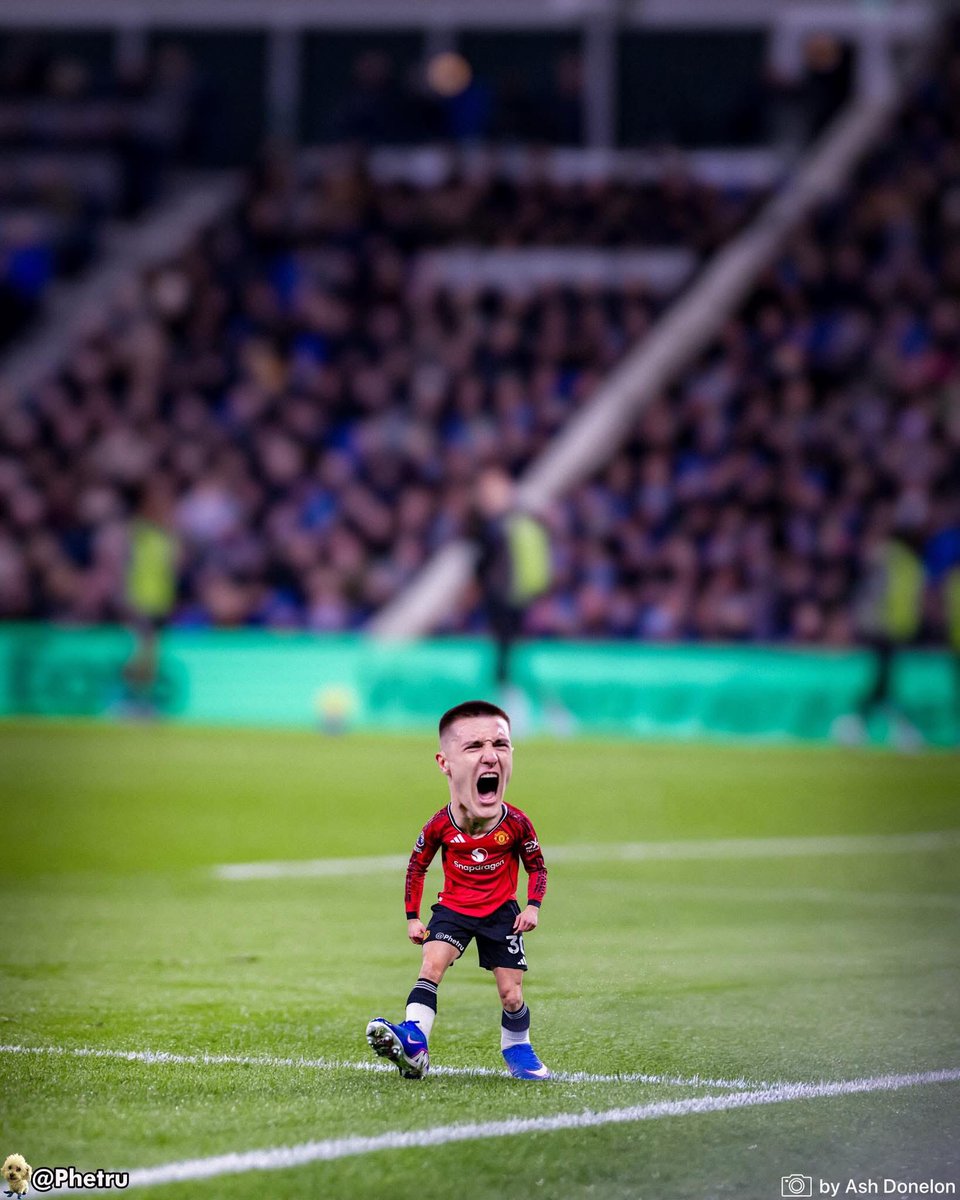 UTDHyacinth's tweet photo. @afcbournemouth https://t.co/Tkoj0aC2Ej