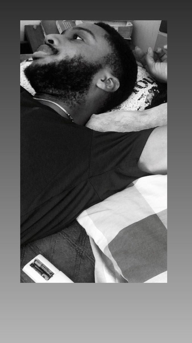 Ajsamuels tweet media