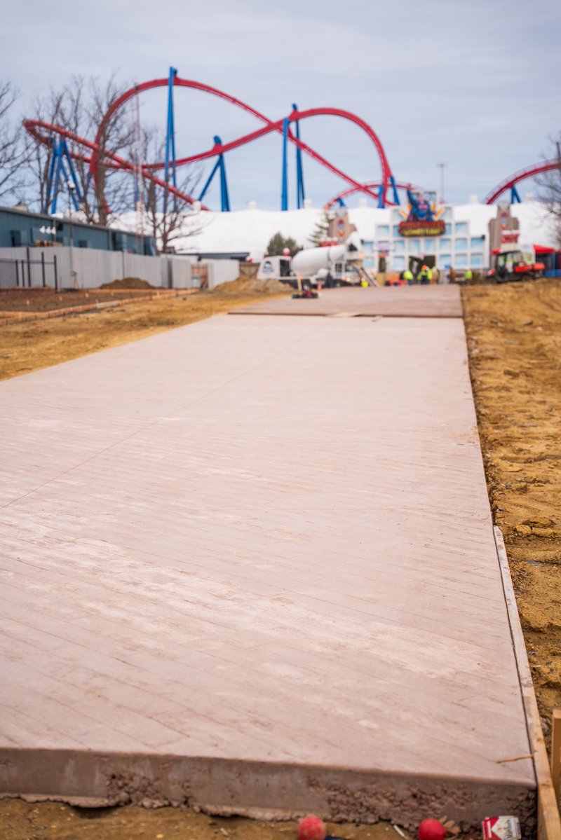 Theme Park Archive tweet media