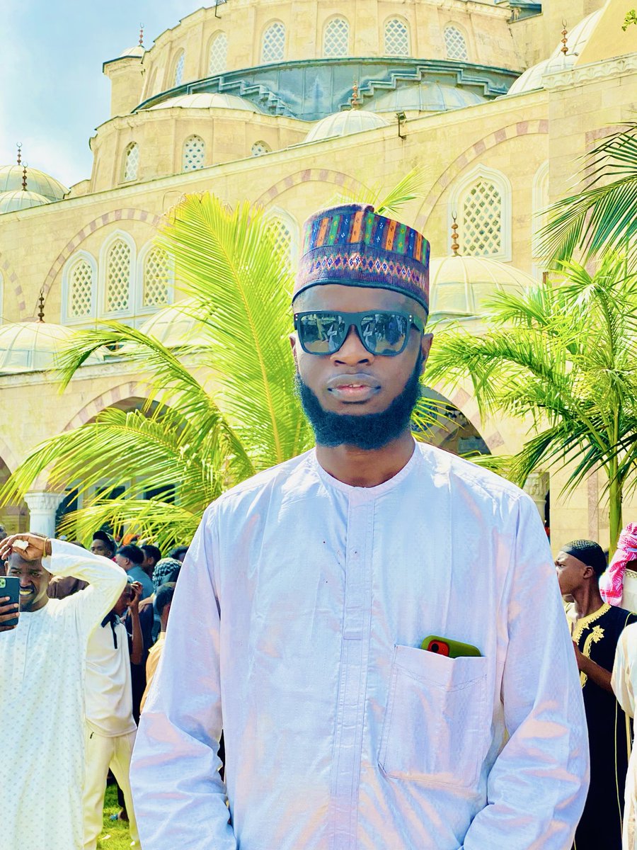 IsmailUmarFagg3's tweet photo. ✨ Jumu’ah Mubarak wa Eid Mubarak! ✨🌙 https://t.co/pWzeG4yHPI