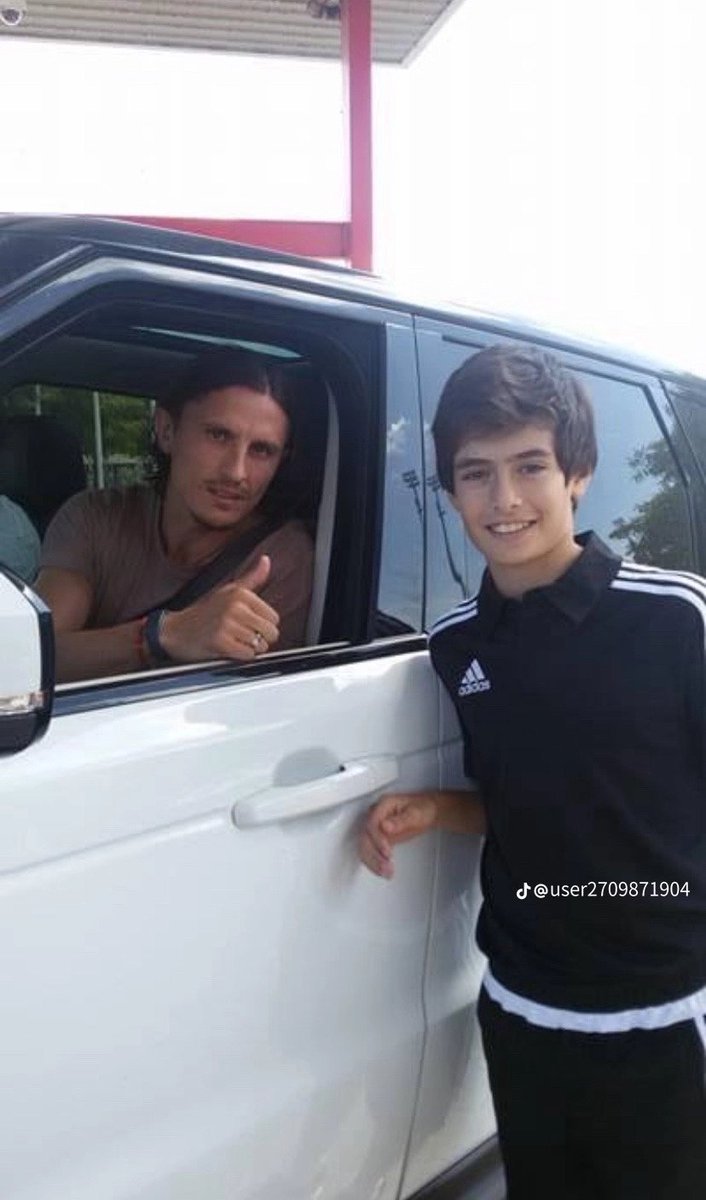 Coluna Vermelha tweet media