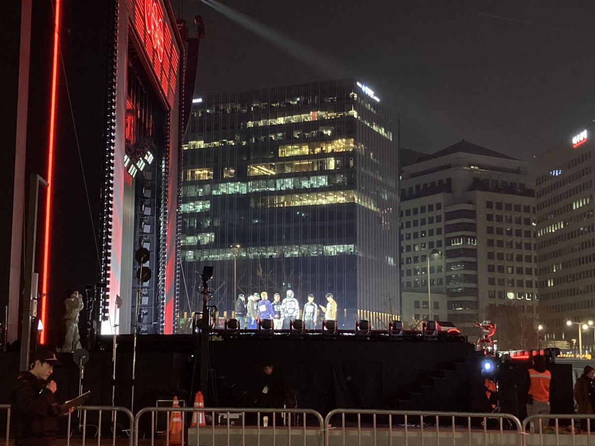 오사삼이일 tweet media