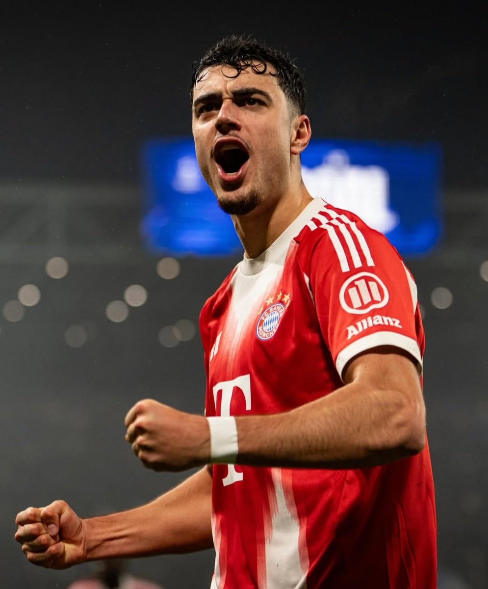 FC Bayern News tweet media