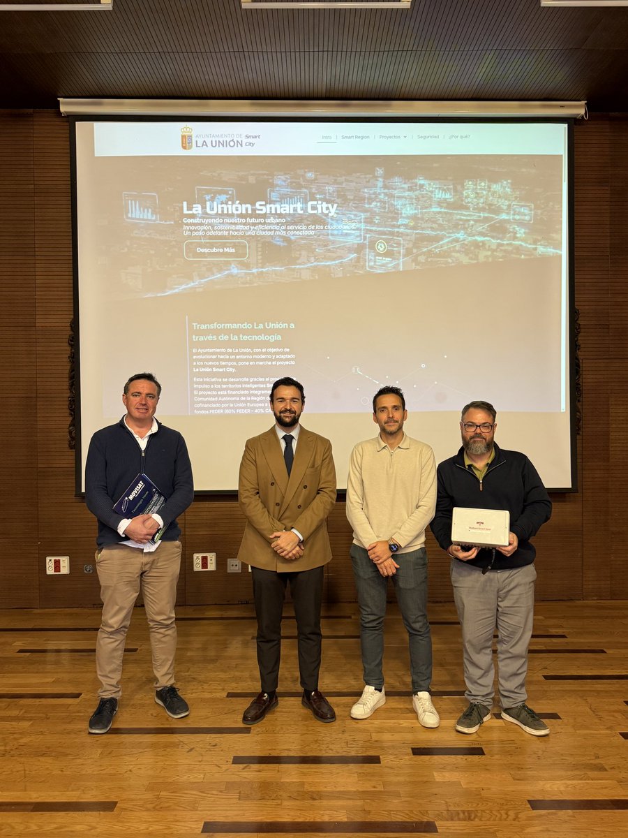 aytodelaunion's tweet photo. 🟢 La Unión avanza como #SmartCity con nuevos proyectos junto a Libelium y MOVISAT en #SMARTREGION
Sensores urbanos y digitalización de la limpieza permitirán mejorar servicios, optimizar recursos y avanzar hacia una ciudad más eficiente.
Cofinanciado con fondos FEDER y CARM. https://t.co/SjQt2oa1Ux