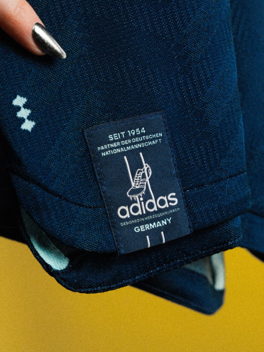 FourFourTwo tweet media