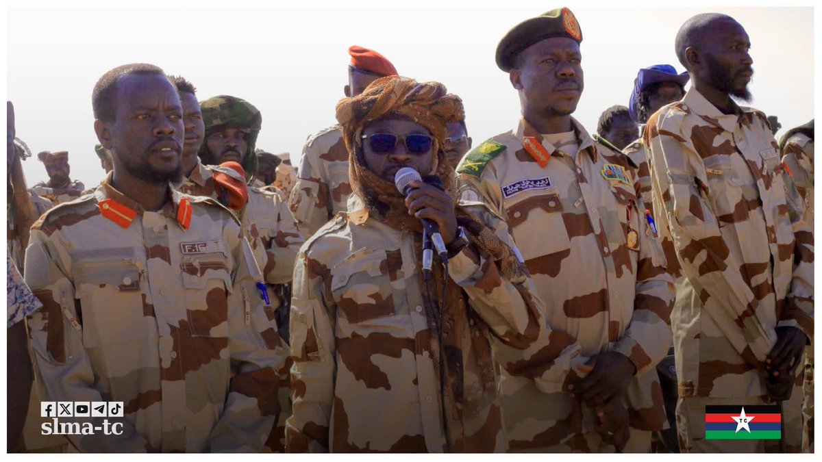 SLMA_TC's tweet photo. إلى:
جميع قوات تحالف السودان التأسيسي (تأسيس)
وجميع القوات في المحاور والقطاعات العملياتية المختلفة

تهنئة بمناسبة العيد

بهذا المناسبة يسعدني أن أتقدم إليكم جميعاً ضباط وضباط صف وجنودا ، بأسمى آيات التهاني والتبريكات، مقرونة بأطيب الأمنيات لكم بالصحة والعافية والثبات في ميادين الشرف والتحرير .

نحيي فيكم روح التضحية والثبات وصمودكم في مختلف محاور القتال، دفاعاً عن شعوبنا وقضيتنا العادلة. إن ما تبذلونه من جهود عظيمة وتضحيات جسام محل تقدير واعتزاز كبيرين، ويعكس معدنكم الأصيل وانتماءكم الصادق للقضية .

نسأل الله أن يتقبل منا ومنكم، وأن يعيد هذه المناسبة علينا جميعاً بالنصر والتحرير الكامل علي جيش الإخوان المسلمين الارهابية ، وأن يسدد خطاكم ويثبت أقدامكم، وأن ينصر قواتنا في كافة المحاور العملياتية.

النصر حليفنا بإذن الله

الفريق / صالح عثمان محمد (جبل سي)
رئيس هيئة الأركان
قوات حركة / جيش تحرير السودان – المجلس الانتقال