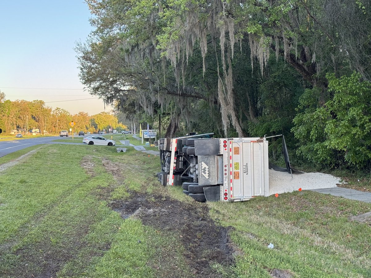 Hernando County Fire tweet media