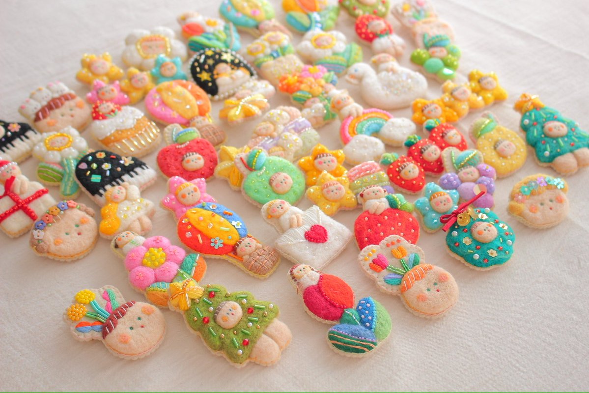 m o ë 🌼 tweet media