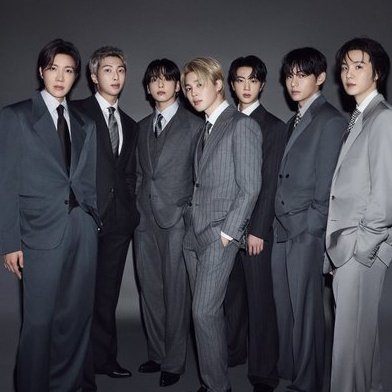 pjmIesviu's tweet photo. LEAN TODOS ESTO, LOS TANNIES AMAN ESTAR EN GRUPO

"¿El éxito de alguno de sus trabajos en solitario les hizo reconsiderar su regreso? ¿Pensaron bueno ahora voy a ser solista?"

🐻 Si alguien fuera tan descarado, le daría un buen golpe

BTS COMEBACK IS HERE
#BTS_ARIRANG 
#BTS_SWIM https://t.co/N5hosYUkiH