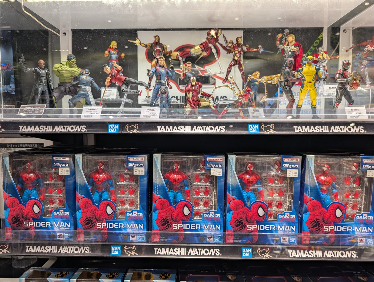 キャットメン tweet media