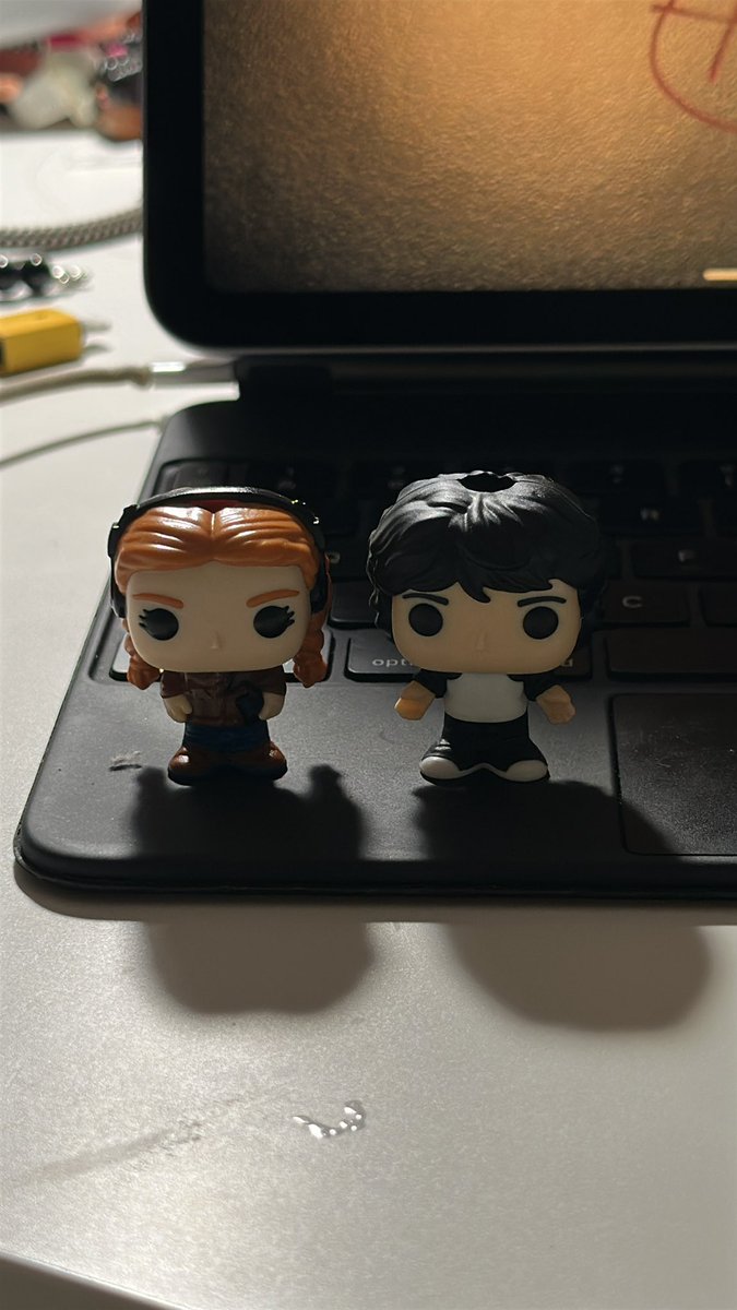 leo 𓆟 𓆞 𓆝 𓆟 tweet media