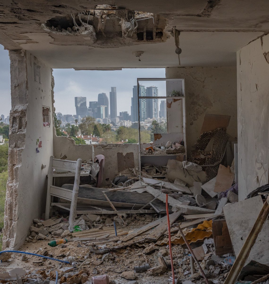 hagai lapid tweet media