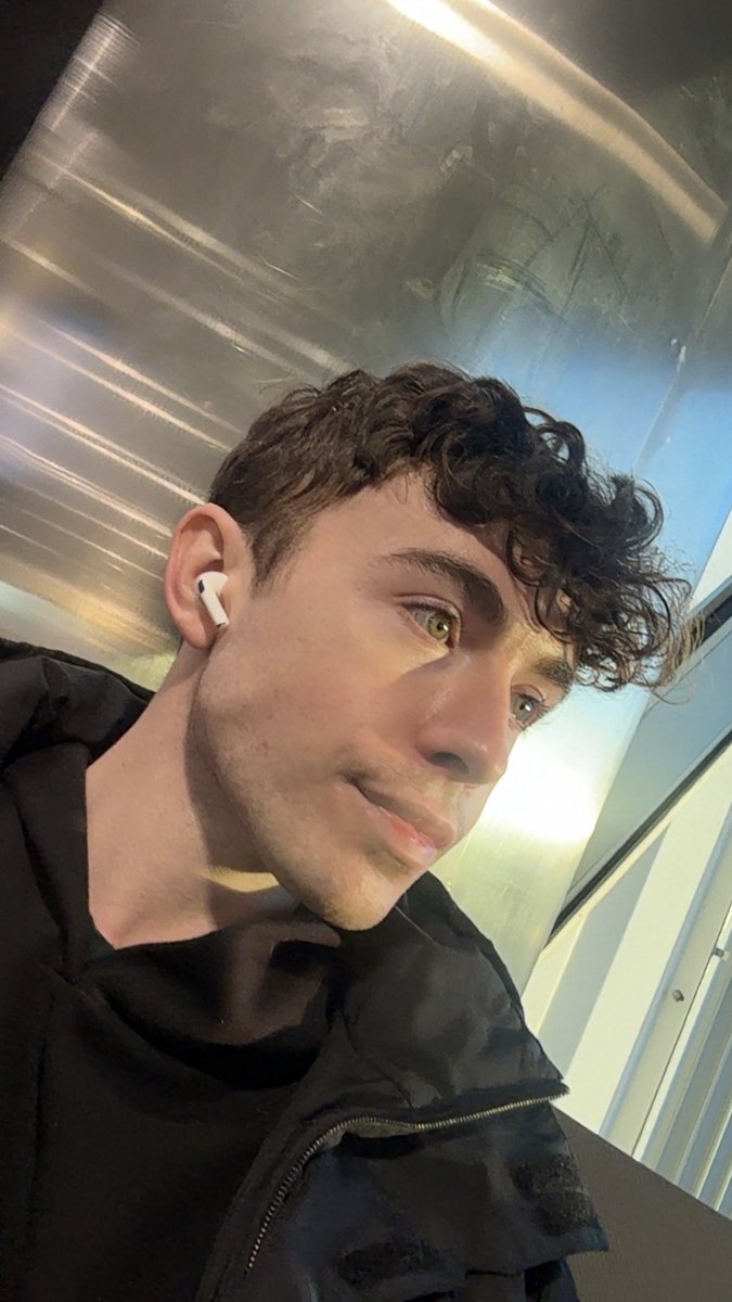 blake :) tweet media