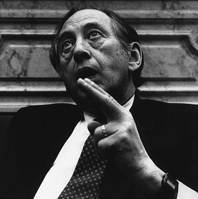 María A. tweet media