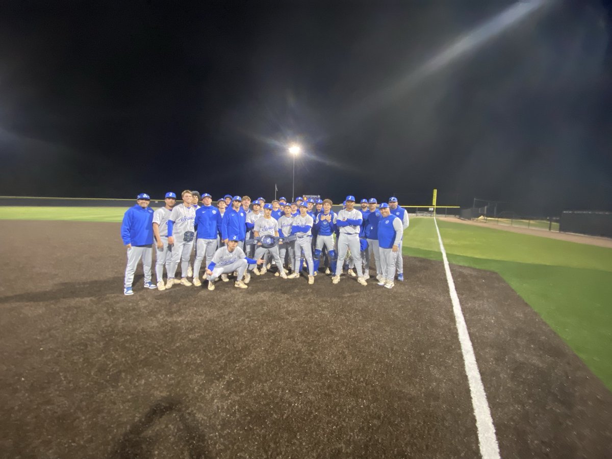 Jesuit Baseball tweet media