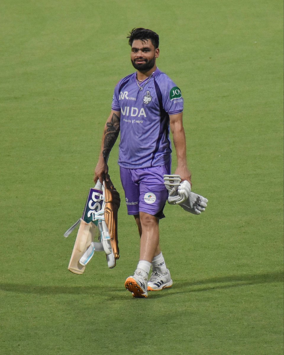 ESPNcricinfo tweet media