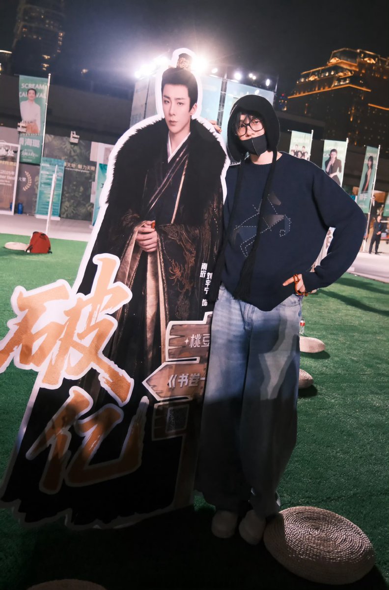 Connor Williams tweet media