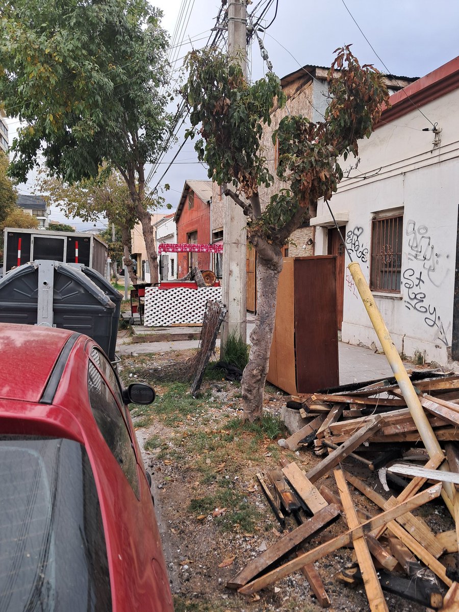 LeonardoOlmosC's tweet image. #ViñadelMar Asi luce 4 Oriente altura 600 entre 7 y 8 Norte por Dias a metros Casa del Deporte Municipal. #Gestion #Operatividad