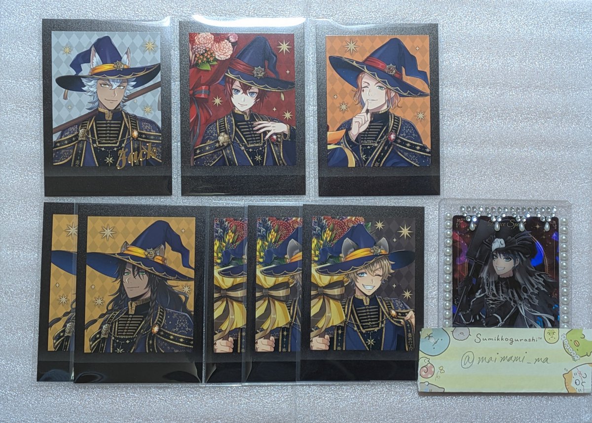 maimami_ma's tweet photo. 【交換】　ツイステ　ぱしゃこれ　ブルーム　ブルームバースデーver.

求　デュース>エペル

譲
箔押し…ジャック
他、画像のもの

郵送希望
別ポスト特典との纏めて可

検索からもお気軽にお声がけください。 https://t.co/9lQzMYdLE4