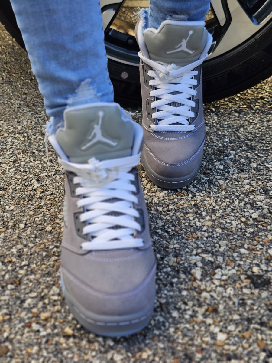 Ms. Snkrhead Lyfe 👟 tweet media