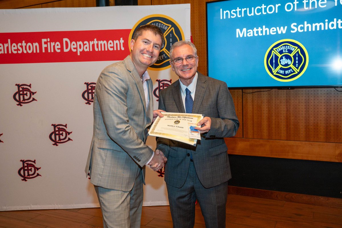 Charleston Fire Dept tweet media