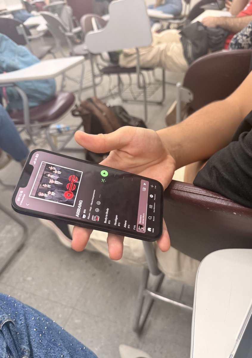 AZUL INDIGO ARIRANGADA 🪭 tweet media