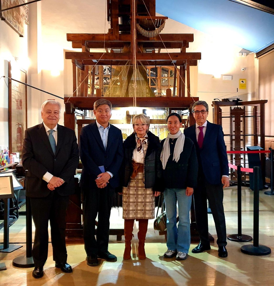 Museo de la Seda tweet media