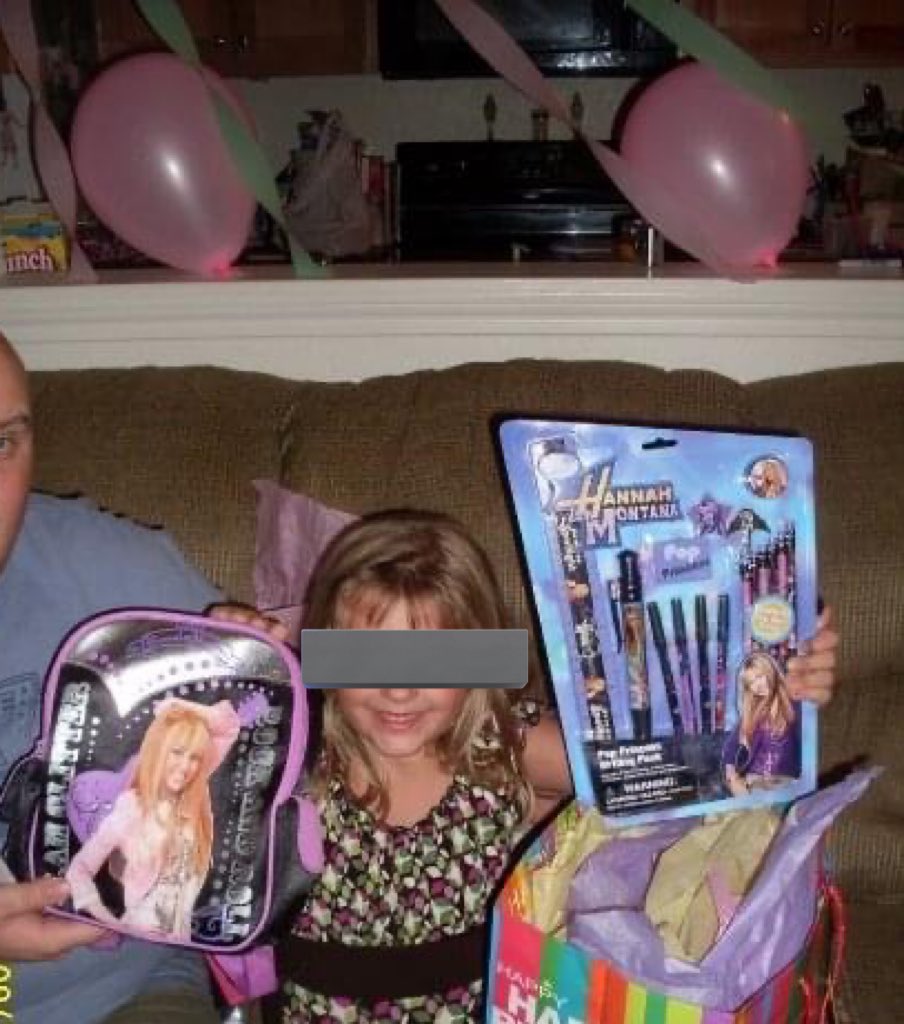 gee⋆˚꩜。⋆. CHIX DAYYY tweet media