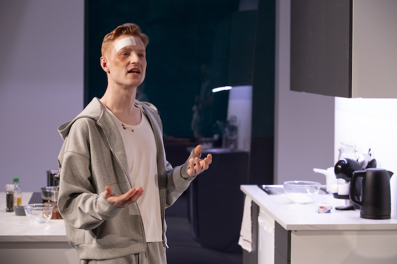 The Reviews Hub tweet media