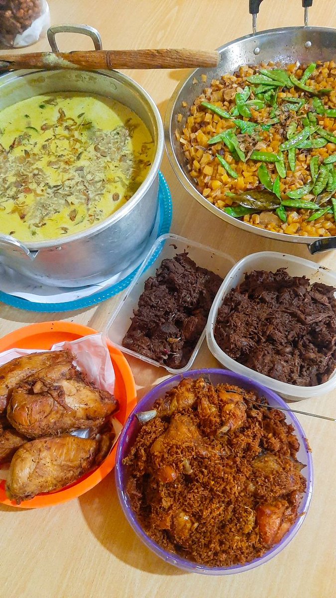 Nia, 𝘗𝘦𝘳𝘸𝘪𝘳𝘢 tweet media