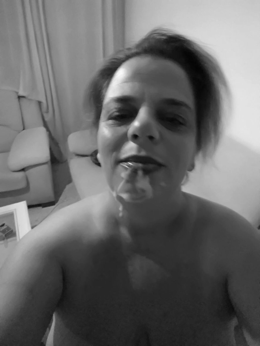 PUTA Casada. tweet media