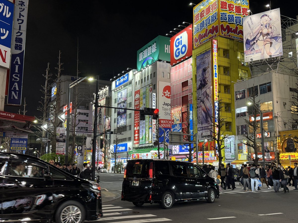 스탠드업 tweet media