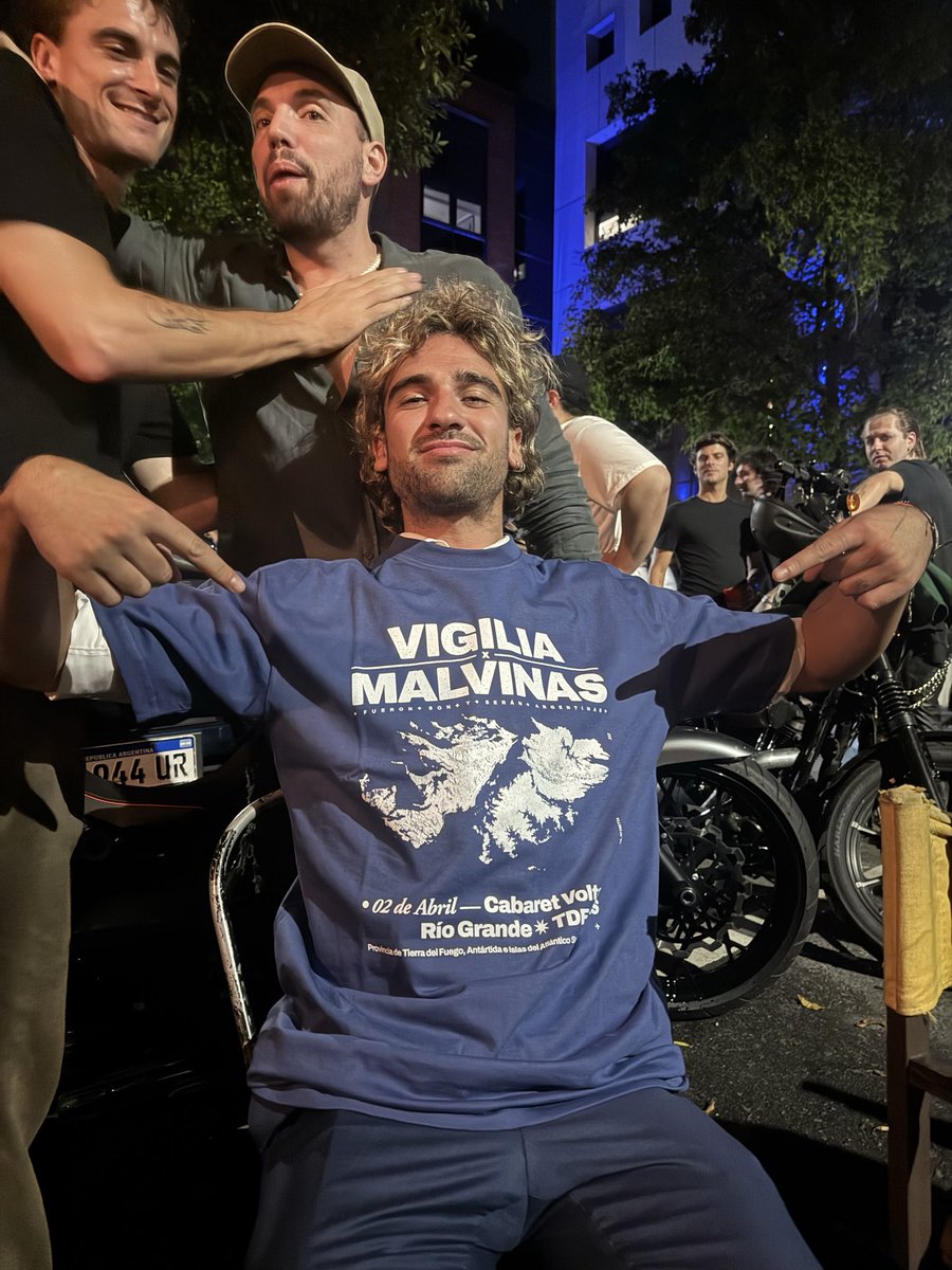 Tirano Prófugo tweet media