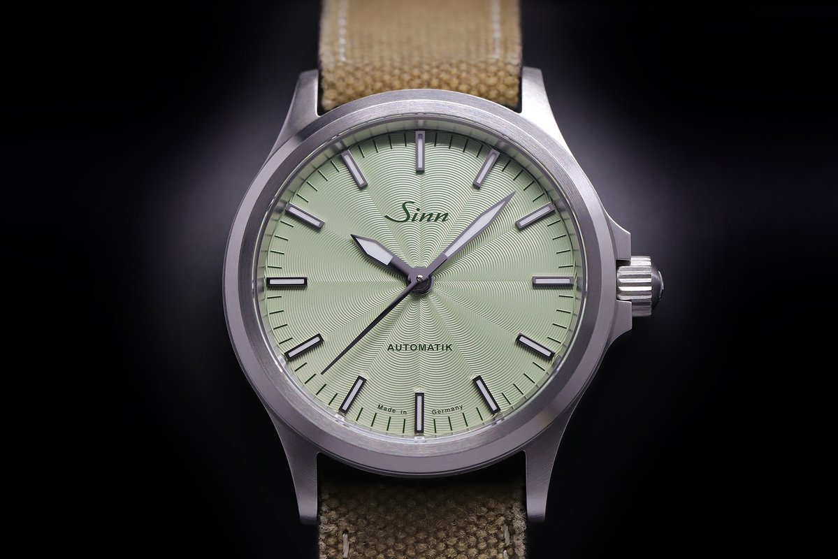 Sinn Spezialuhren tweet media