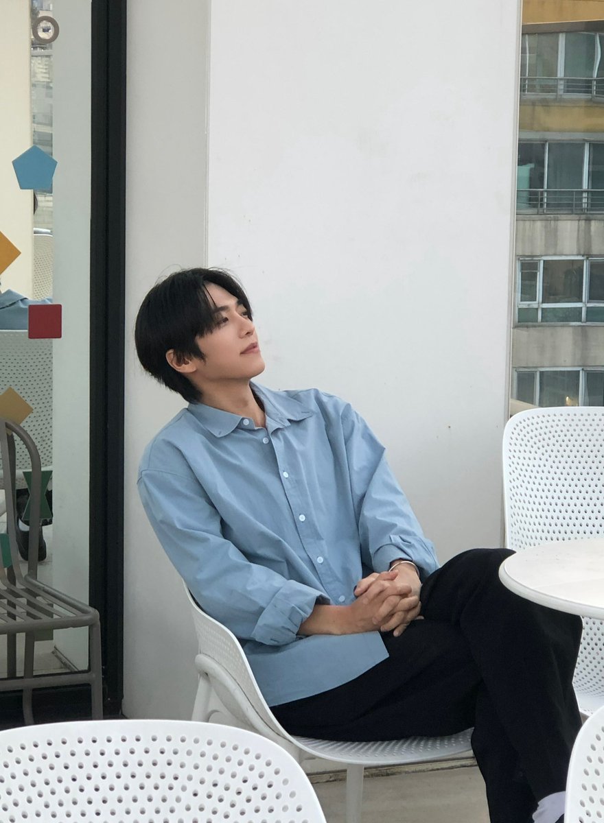 M_jihu's tweet photo. ☺️ https://t.co/VLMqjbu2U2