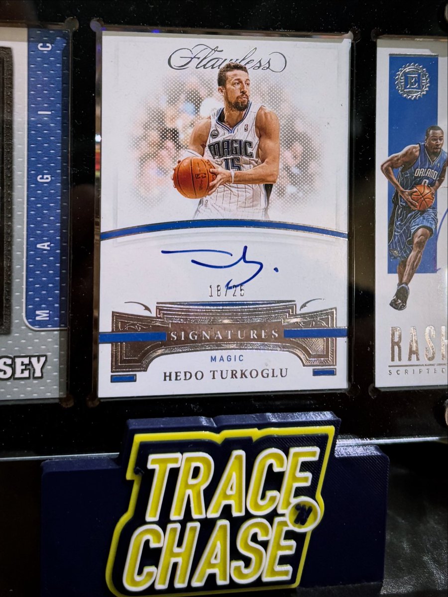 Trace 'n Chase tweet media