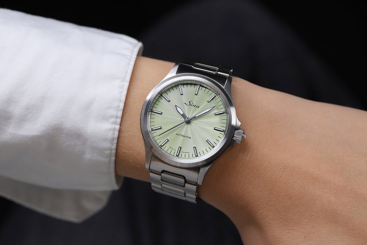 Sinn Spezialuhren tweet media