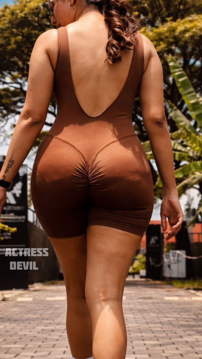 Actress Devil 😈 tweet media