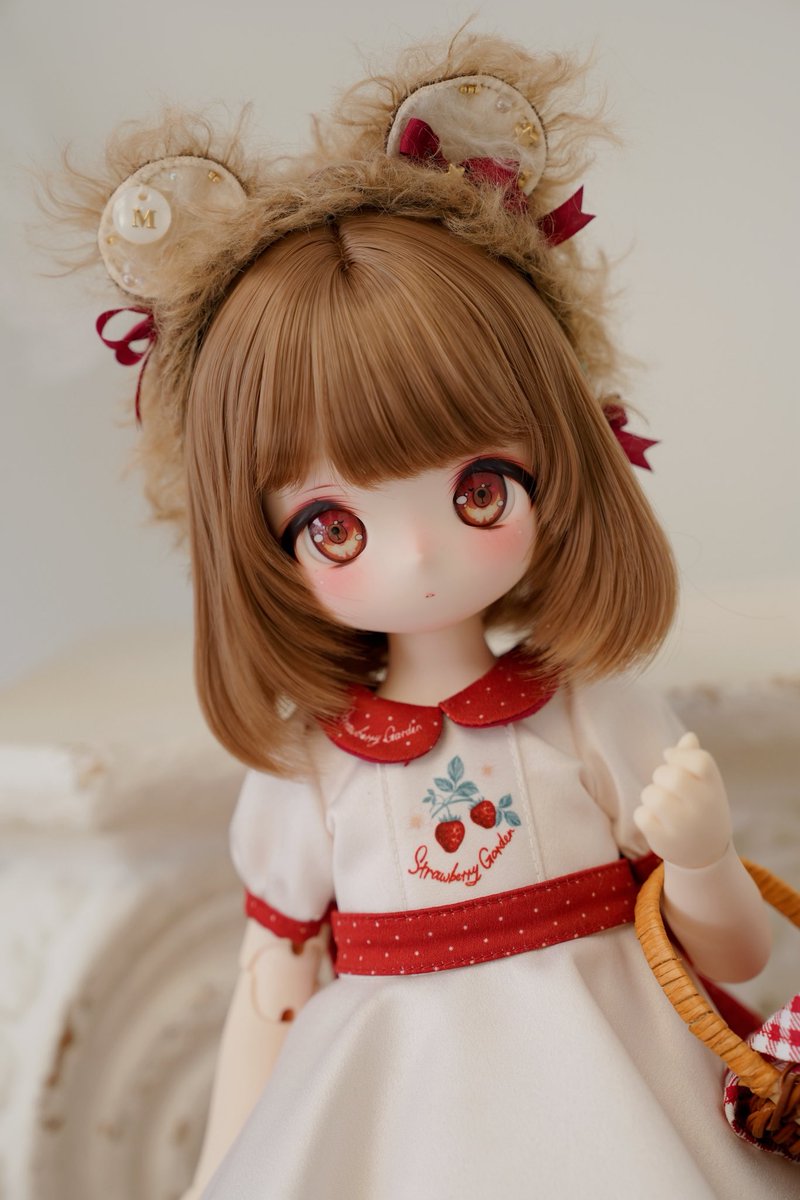 haze_xxx's tweet photo. 委託販売①:  M12.S @dodolo69 

獣耳カチューシャ 

ドイツ産モヘアを使用した動物耳です。  
自然なカールがふんわりとした立体感を演出し、シルクリボンと白蝶貝ラベル、貴和製作所の金具が煌めきます。  

※全デザイン・カラー1～2点限定  
ぜひお早めにご来場ください♪ https://t.co/URS7G2WYe9