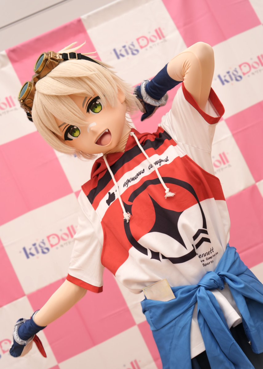 りつき tweet media