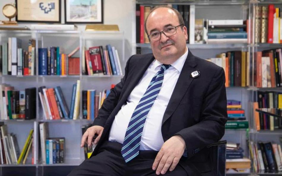 TisaCompaire's tweet photo. Sé por dentro la persona que deseas por fuera. https://t.co/jV3KoP3JHD
