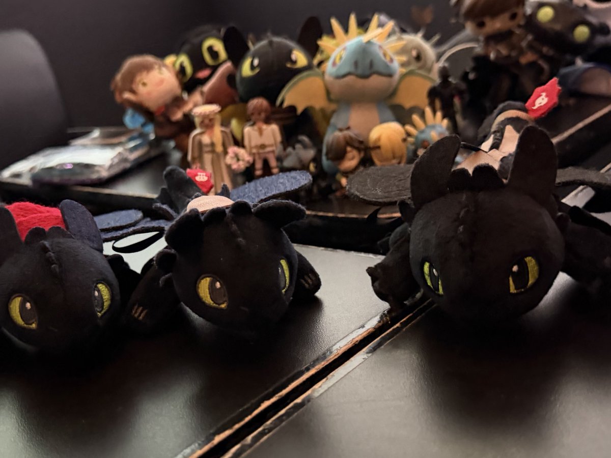 ヒックとドラゴン、念願のオフ会✨
コンサートぶりのでっかいトゥースレスちゃん🤤まほしさん素敵な映画館や色々な情報教えて下さり、かいちさんは貴重なグッズ沢山ご持参頂き眼福でした、お二方ともありがとうございました💖