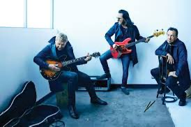 I’m Steve 🎸Guitar Man ⚾️ White Sox Fan #RockOn 🎈 tweet media