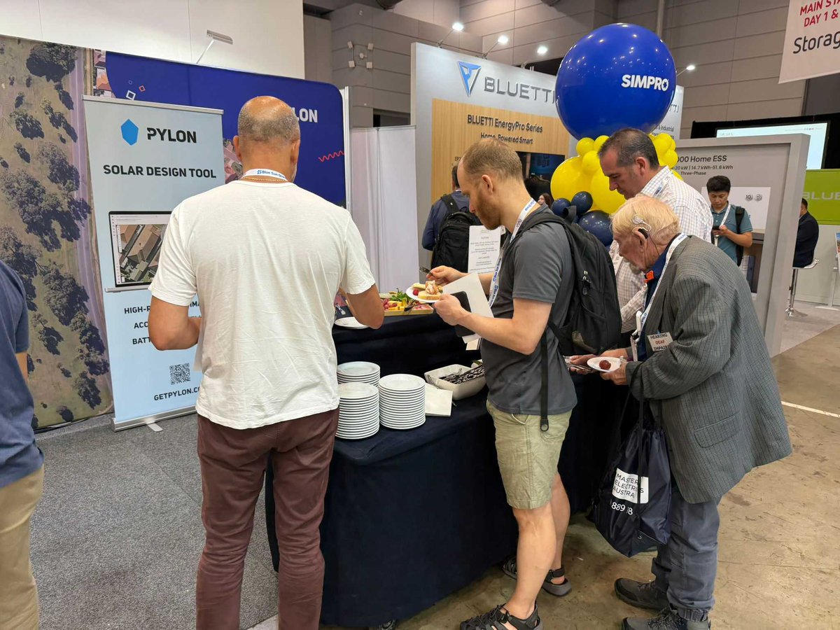 Simpro Software tweet media