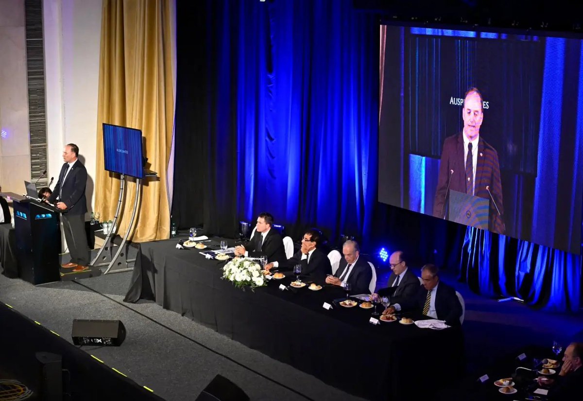 Cámara de Industrias del Uruguay tweet media